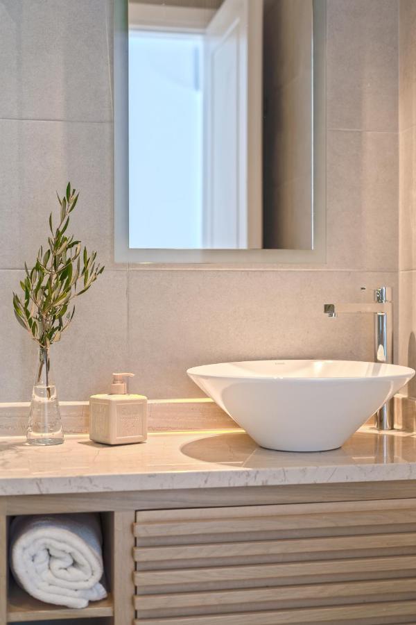 Celestine Suites Колимвари Екстериор снимка